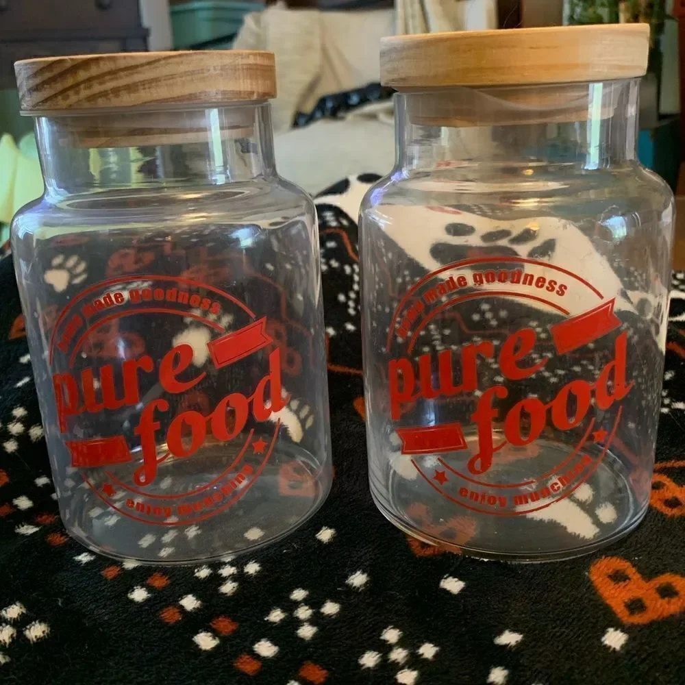 GLASS jars with lids